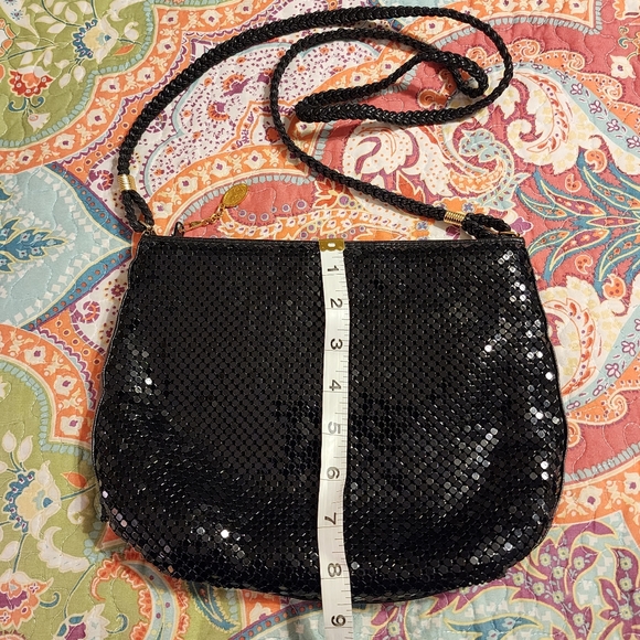AE Black Metal Mesh Cross Body Bag - Picture 7 of 10